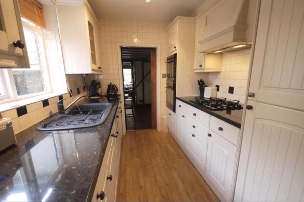 3Bedroom Beautiful Cottage Cheshunt Dış mekan fotoğraf